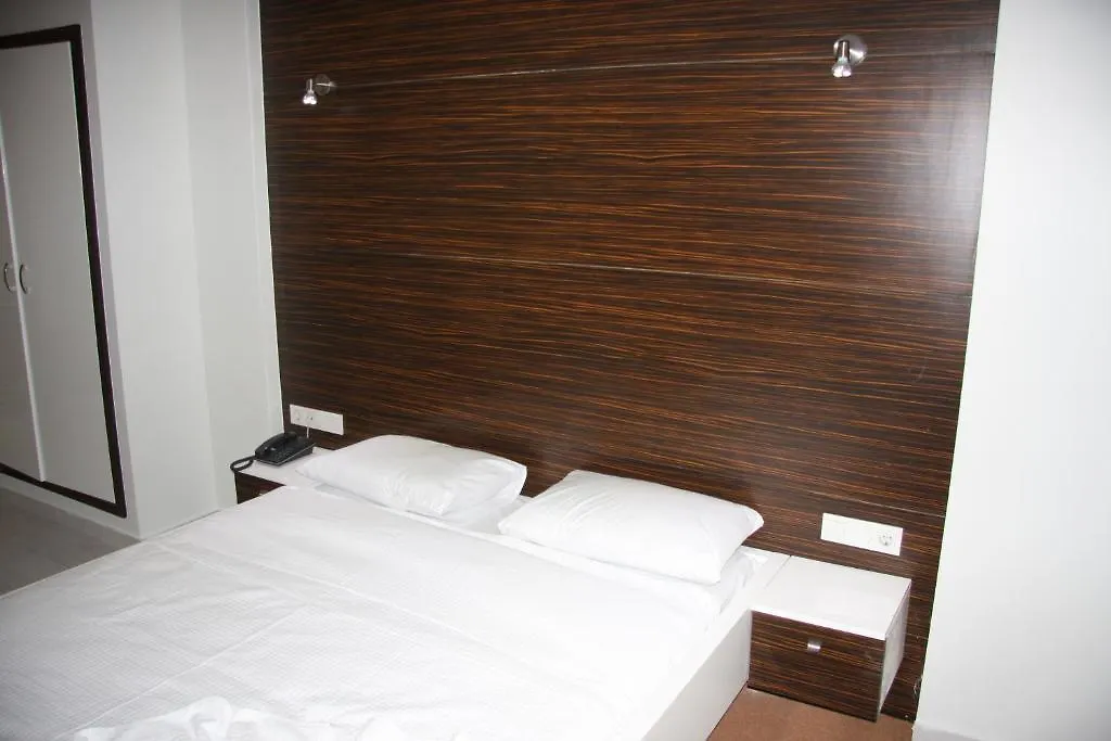 Mio Suites 伊斯坦布尔 3*,